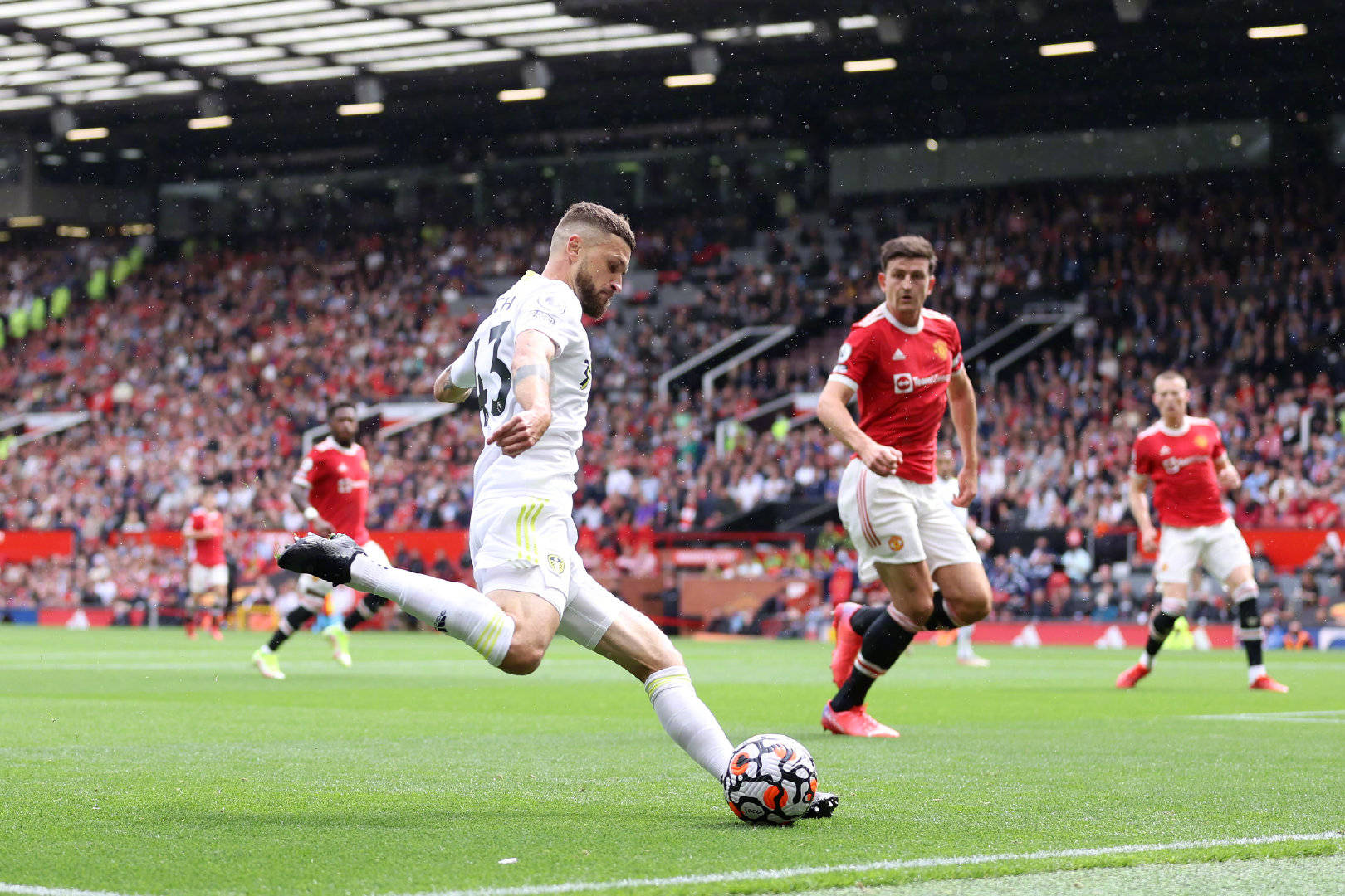 通过传球配 通过传球配